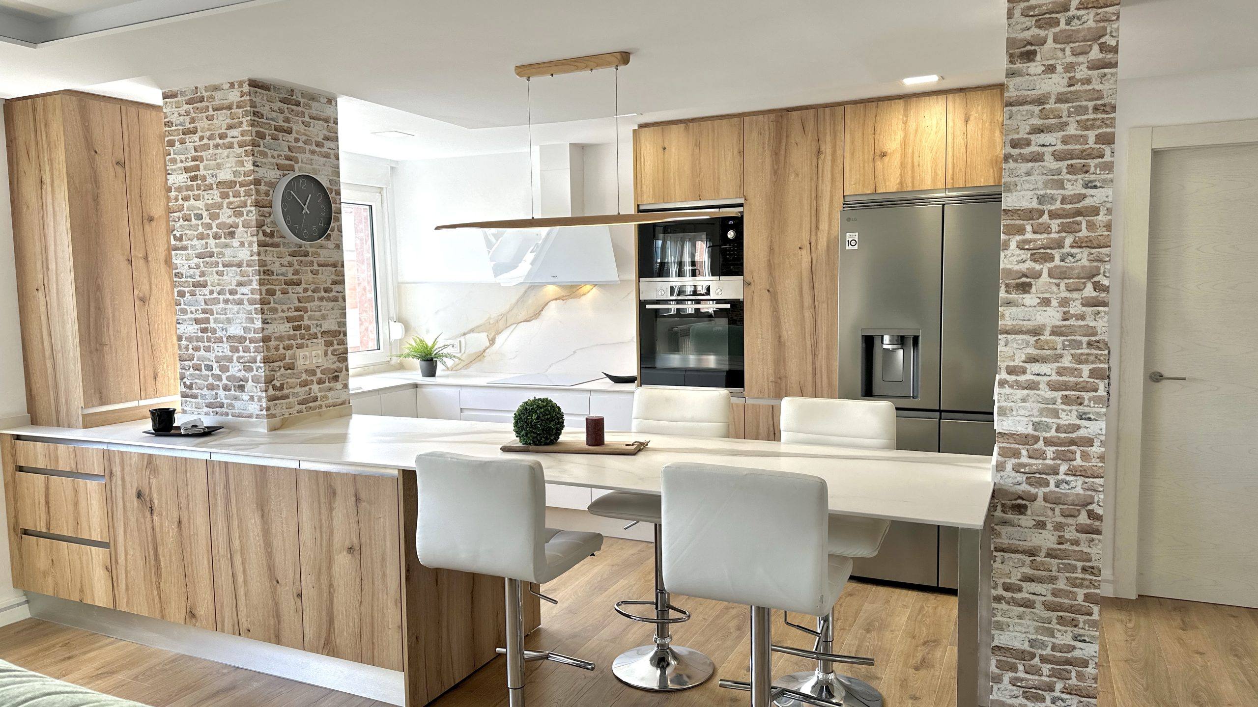 blanco y madera 1 (1)