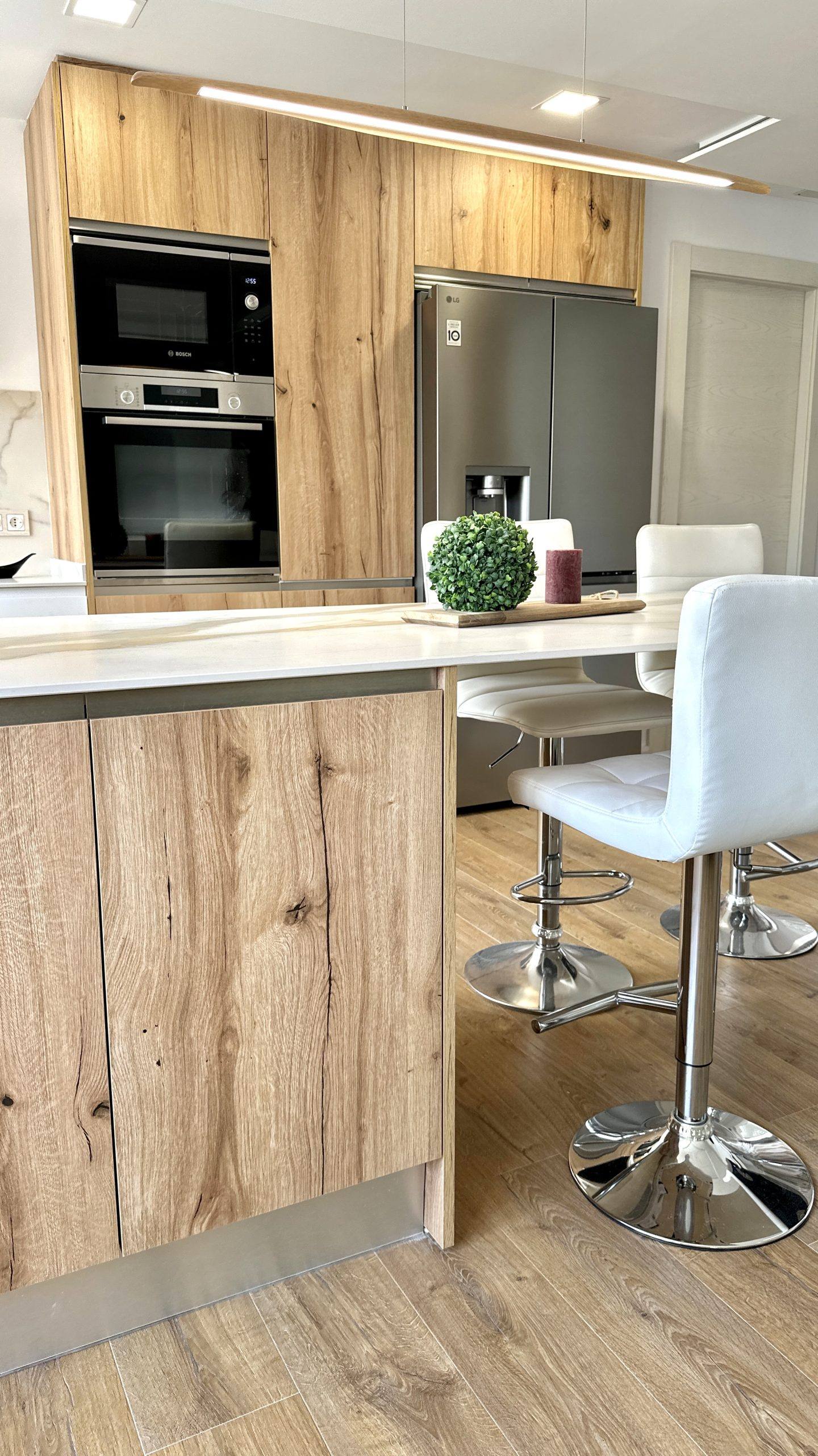blanco y madera 1 (9)